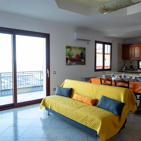 House Gennauara * Lanusei
